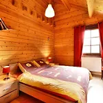 Elegant With Sauna *