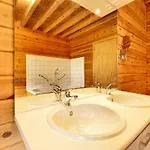 Elegant With Sauna Alpesi faház Durbuy