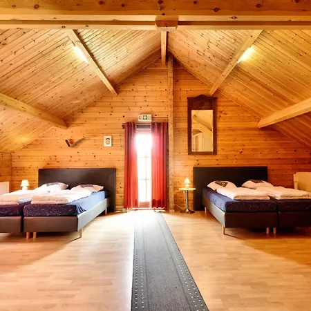 Chalet Elegant With Sauna Durbuy